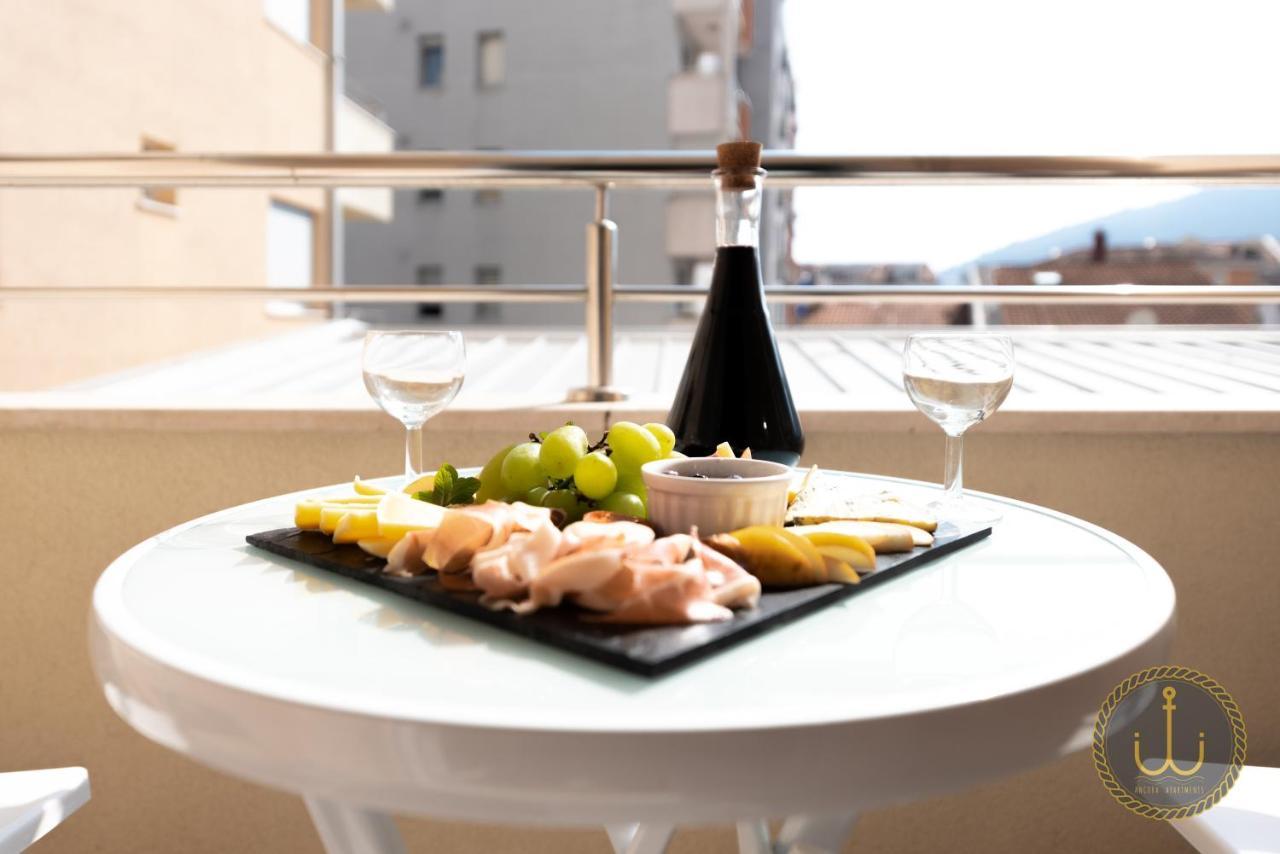 Ancora 3 Apartment *